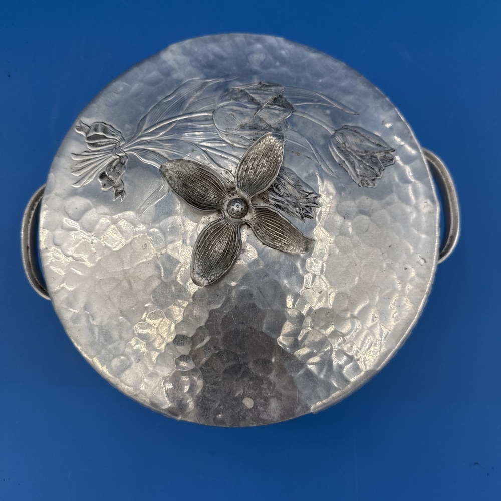 Vtg Hammered Aluminum Covered Dish Tulip Design HandWrought Creations-Rodney Ken